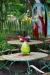 oo_gonzo_outdoor-sculpture_lime-gree-with-stripes_2011_Exhibition_Gut-Panker_IMG_7354